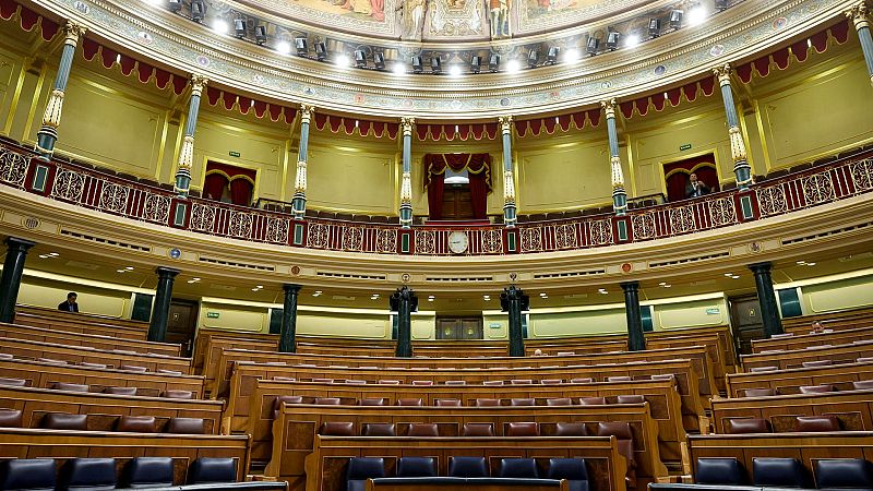 El Gobierno desclasificará por ley los secretos del franquismo y la Transición - Las mañanas de RNE | Escuchar