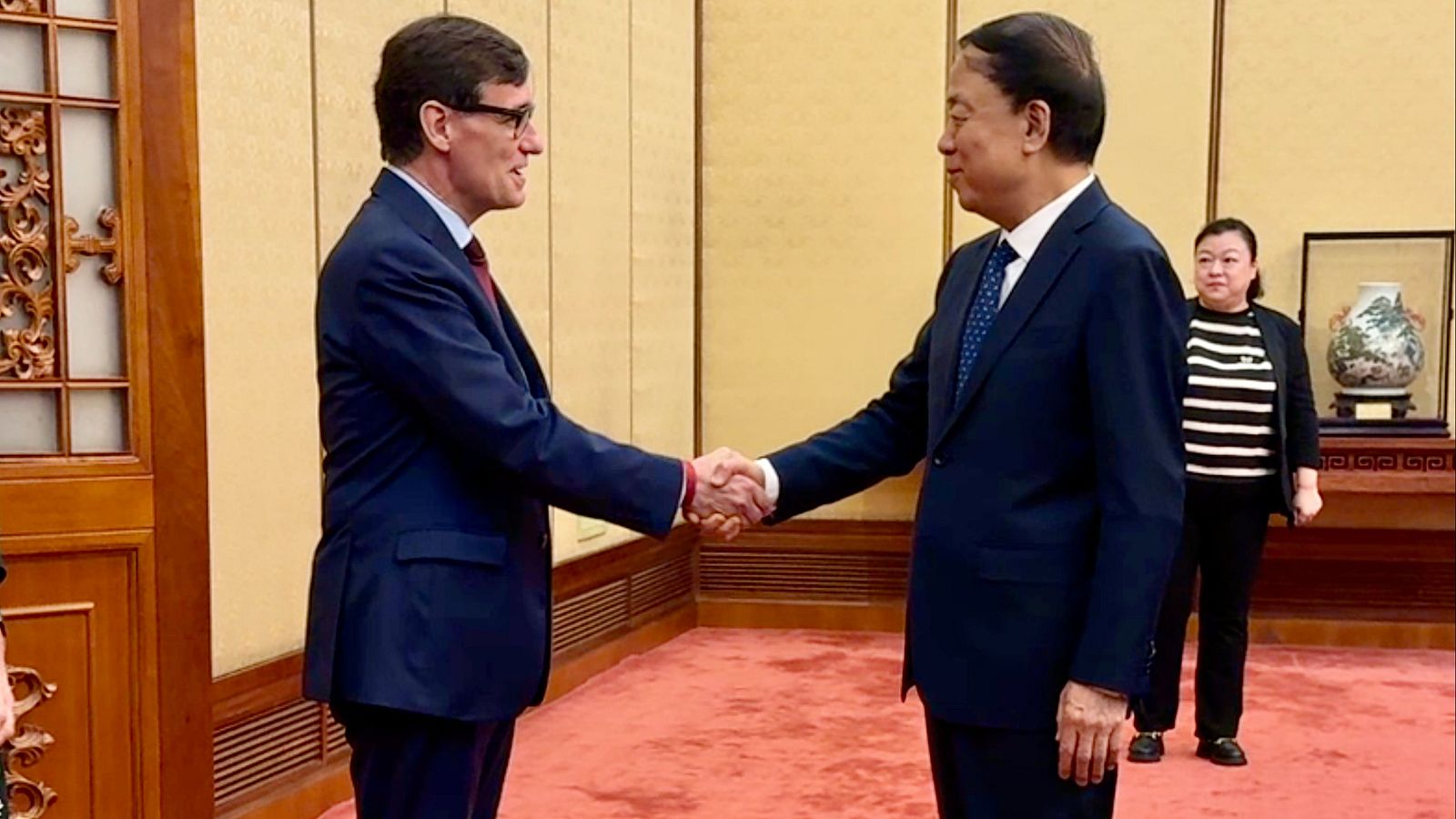 Salvador Illa inicia el seu viatge oficial a la Xina