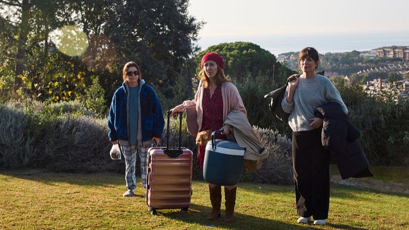 De película en Radio 5 - Ellas son irresponsables y los 4 fantásticos dan sus primeros pasos - 25/07/25 - Escuchar ahora