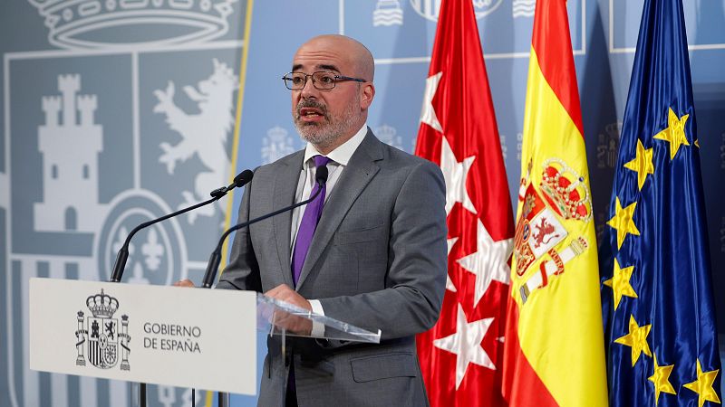 El delegado del Gobierno en Madrid asegura que "no hay ninguna decisión" respecto a la ubicación de menores migrantes