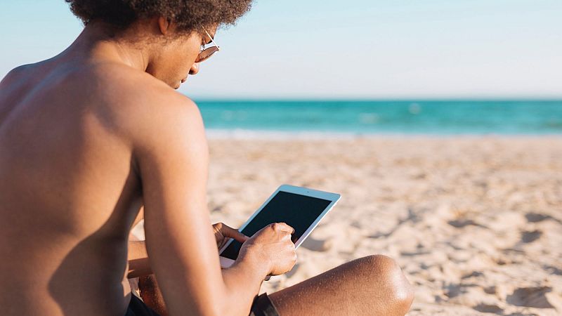 Protegemos tu privacidad - Consejos para evitar el phising durante el verano - 01/08/25 - Escuchar ahora