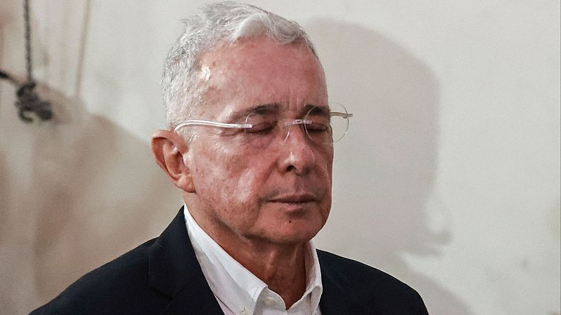 Cinco continentes - ¿Qué supone la sentencia contra Álvaro Uribe? - Escuchar ahora
