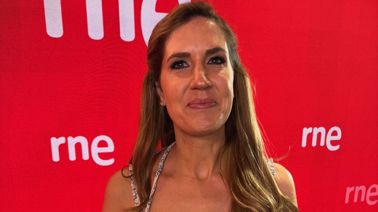Las tardes de RNE - Laura Bartolomé nos presenta su libro 'Pierde grasa, gana vida' - Escuchar ahora