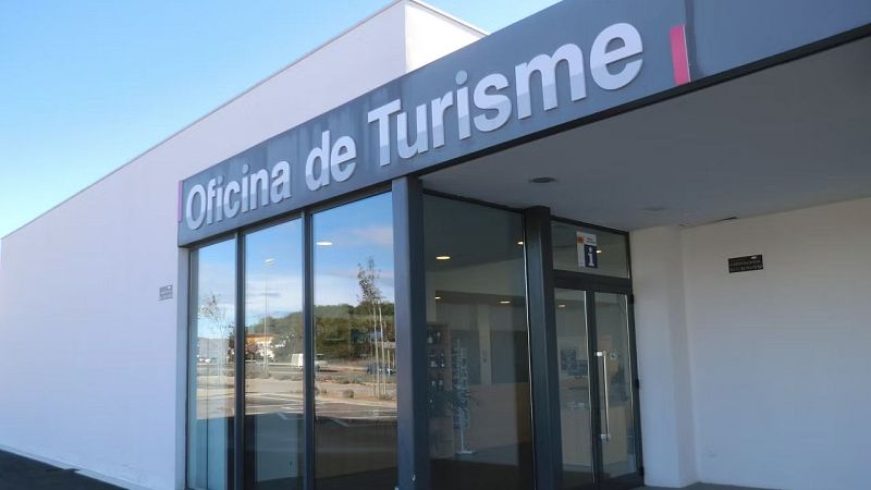 Productes elaborats per interns de presons catalanes arriben a les oficines de turisme
