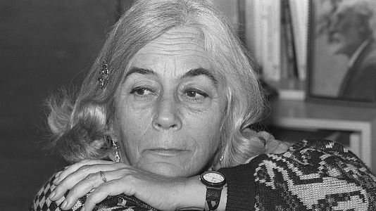 Centenario del nacimiento de la autora Carmen Martín Gaite