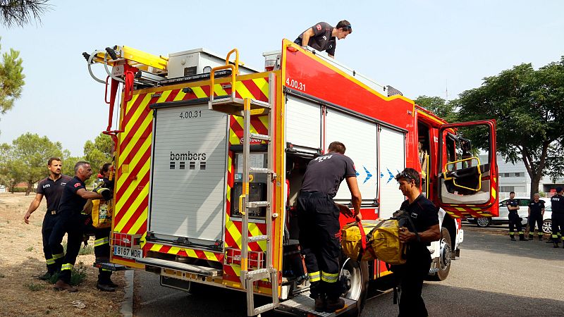 El govern envia diversos mitjans dels bombers a l'incendi de Jarilla