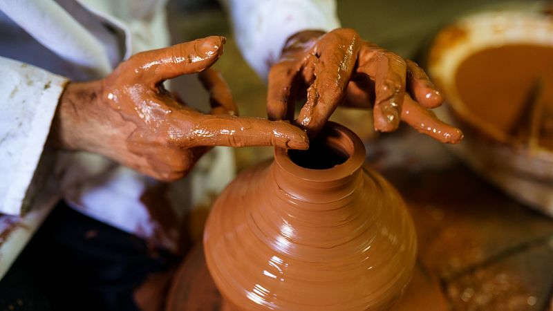 Reportajes Emisoras - Granada - La casa-fábrica de Fajalauza - 21/08/25 - Escuchar ahora