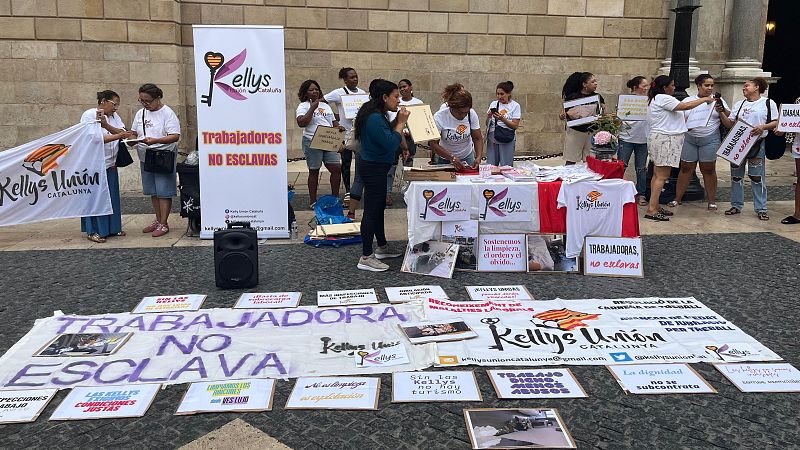 Concentració de Kellys a Barcelona per exigir millores laborals