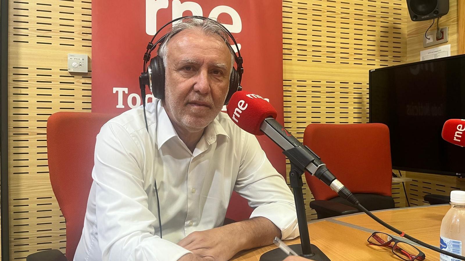 Torres: "Hoy los menores no acompañados son competencia autonómica" - Las mañanas de RNE | Escuchar