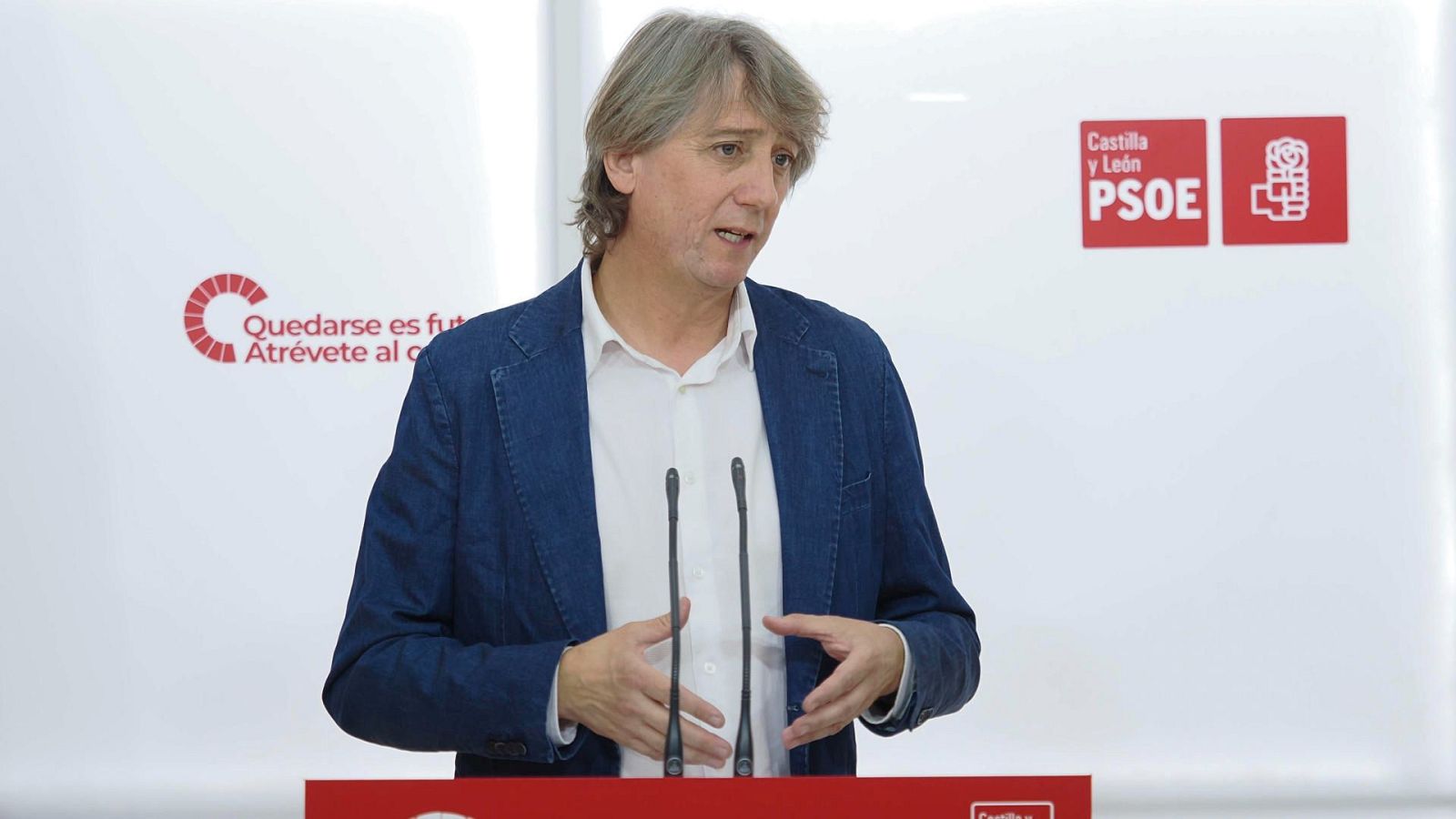 Martínez (PSOE):  "Quiñones y Mañueco, ni están, ni se les espera" - Las mañanas de RNE | Escuchar
