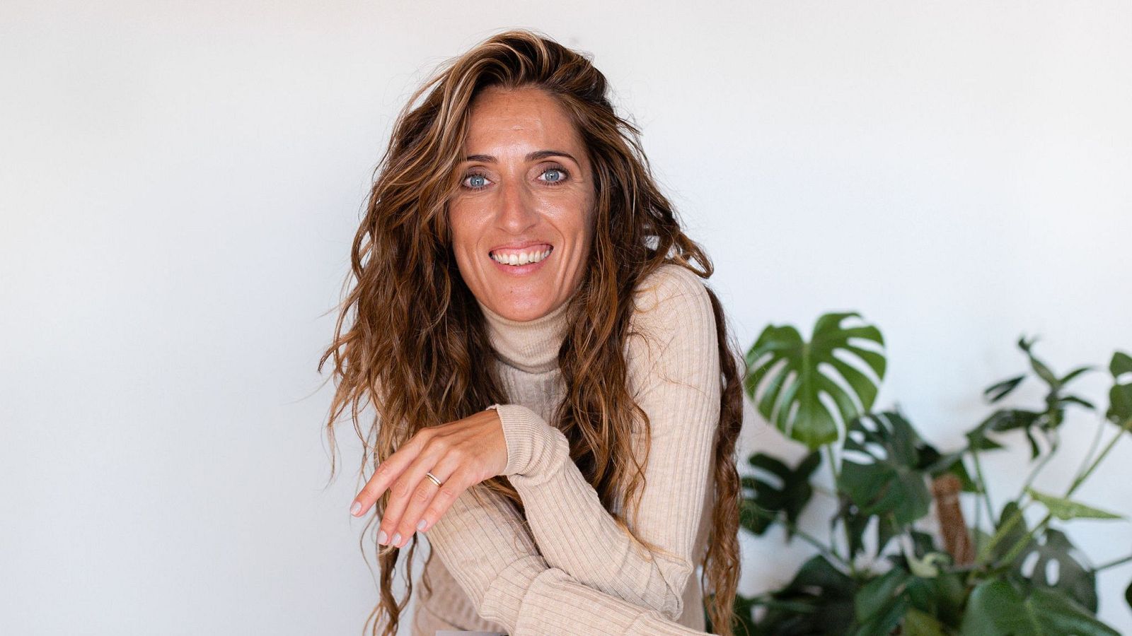 L’Estiu a Ràdio 4 - Sígrid Cervera: "La menopausa s’ha identificat com un dèficit, una mancança, però és una transformació" - L'estiu a Ràdio 4 | Escoltar