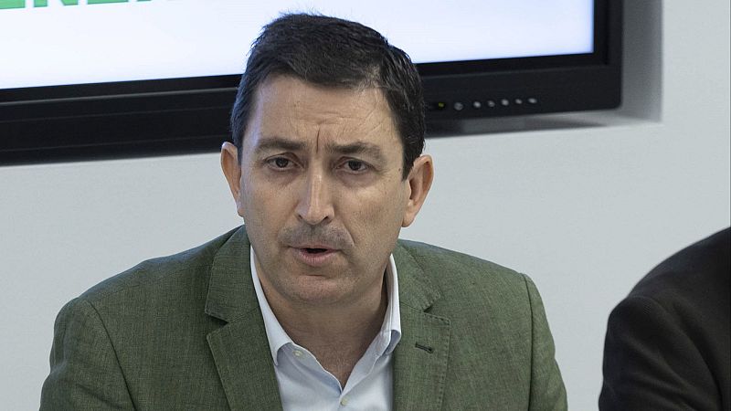 "Esperamos que se establezca un marco común que regule la profesión docente" - Las mañanas de RNE | Escuchar