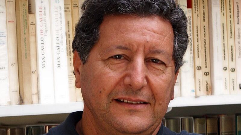 Sami Naïr: "Bayrou no ha hecho nada porque no tenía un proyecto"