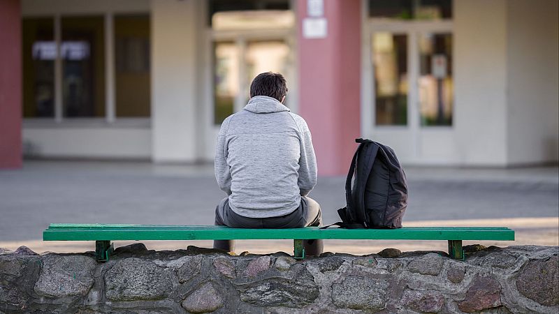 Agustín Bonifacio nos presenta el libro 'El Plan B' - Mediodía en RNE | Escuchar