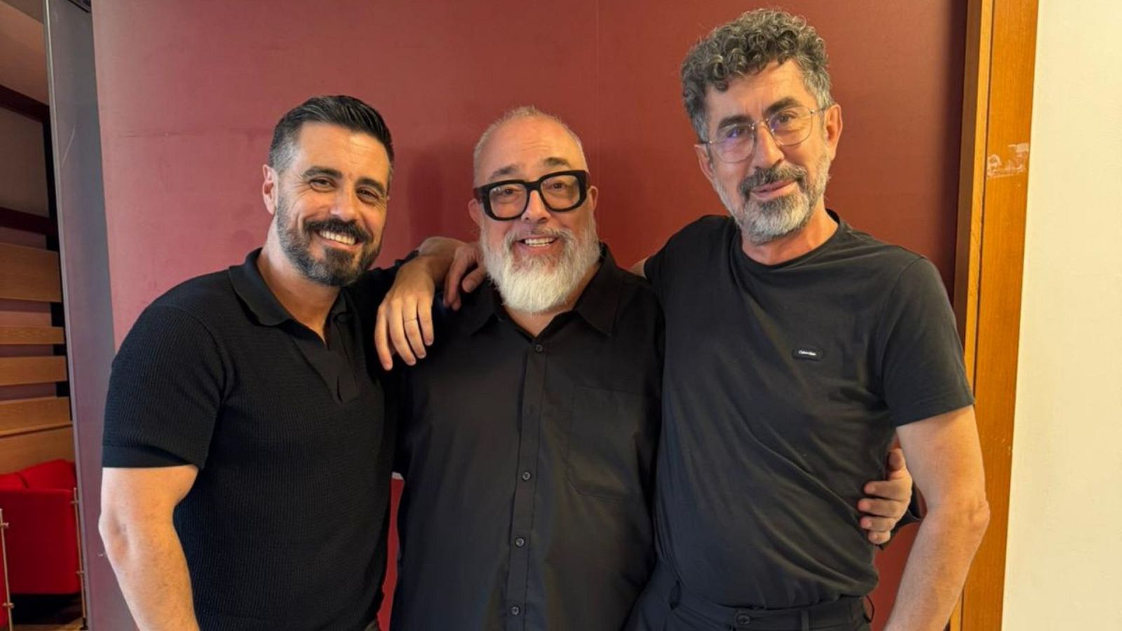 Álex de la Iglesia: "Para mí, una película es una fiesta" - El despertador de RNE | Escuchar