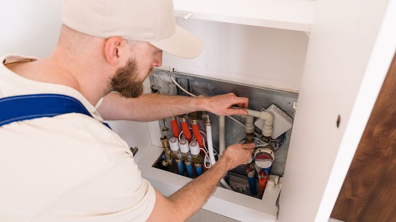 Fin de mes - Negociación colectiva y jornada laboral - Escuchar ahora