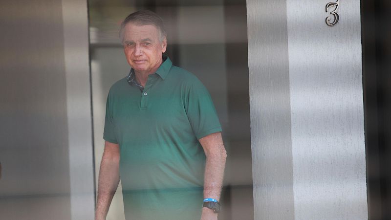 Cinco continentes - El Supremo de Brasil condena a 27 años de cárcel a Jair Bolsonaro - Escuchar ahora