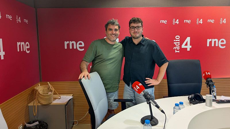 Espai de Literatura: fugir de la ciutat al camp com a argument literari - Són 4 dies | Escuchar