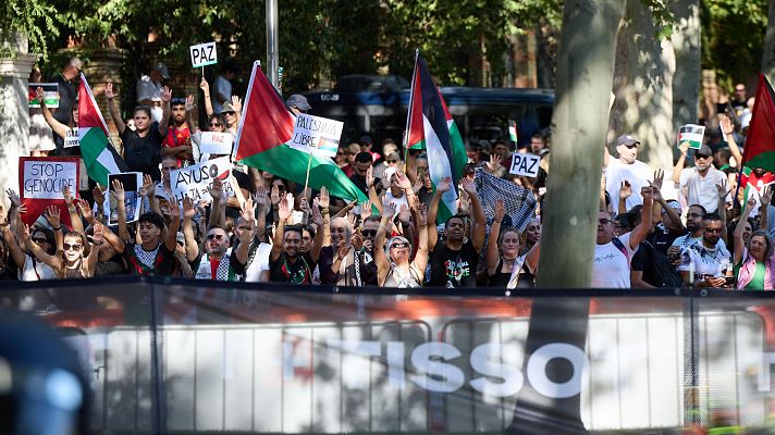 El delegado del Gobierno en Madrid ve "pacfica" la protesta propalestina que par La Vuelta: "Fue un gesto de dignidad"