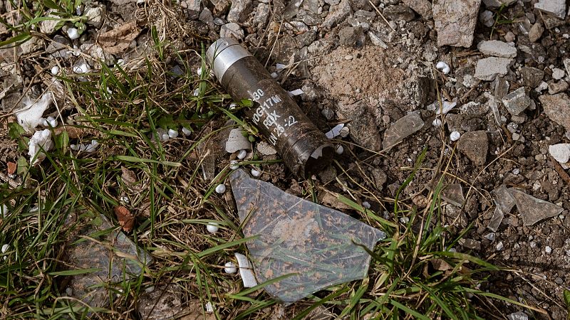 La coalición contra las bombas racimo se reúne en Ginebra para trabajar en su erradicación | RNE Audio - Más cerca | Escuchar