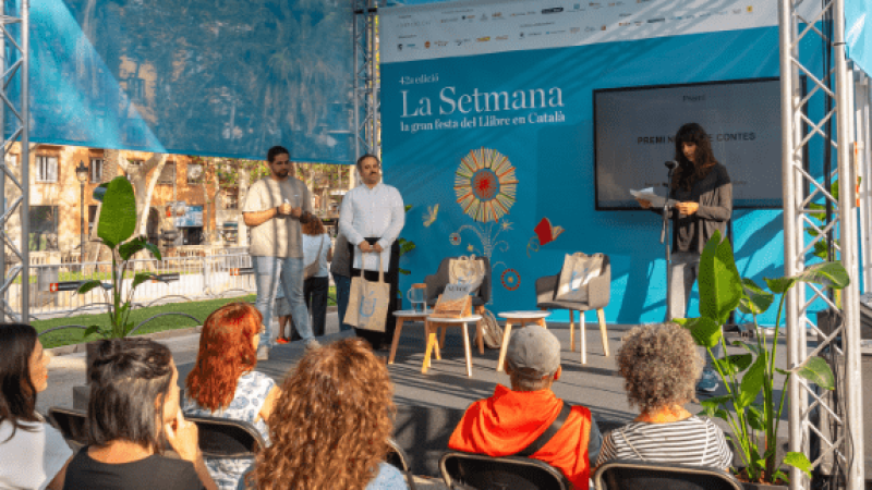 Llibres, Píxels i Valors - Fes Lloc. Torna La Setmana. Cultura en vena - Llibres, píxels i valors | Escoltar