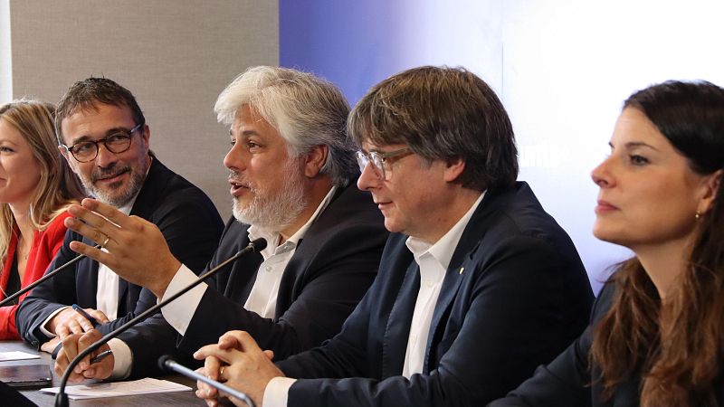 Junts reitera la seva negativa a parlar dels pressupostos de Sánchez a Suïssa | Escoltar