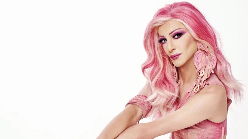 Wisteria Lane - Charlando con Kika Lorace, la reina de los hits maricas - 20/09/25 - Escuchar ahora