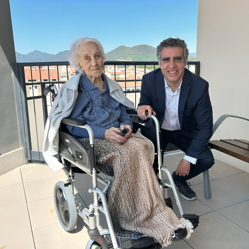 La longevidad de María Branyas: buenos genes, buenos hábitos y un cerebro joven hasta el final | RNE Audio - Más cerca | Escuchar