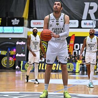 Pierre Oriola, jugador català de bàsquet