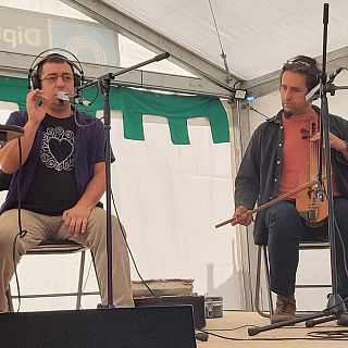 El Naán emociona en directo: Todo lo vence el amor