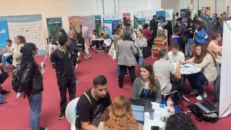 La fira 'Sí i millor' facilita feina a persones amb discapacitat