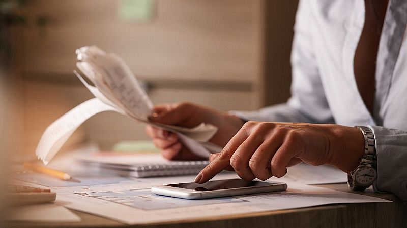 Lorenzo Amor, presidente de ATA, sobre la subida de las cuotas de autónomos: "Es un sablazo, es inasumible" - Escuchar ahora