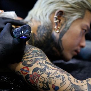 Tinta sin título: los tatuadores surcoreanos por fin son legales