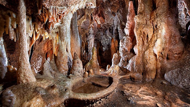 Escapadas - Las Cuevas de Ortigosa de Cameros - 26/10/25 - Escuchar ahora