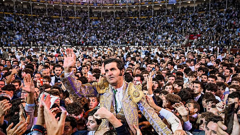 Clarín - Invasión del ruedo: ¿peligrosas salidas a hombros? - 25/10/25 - Escuchar ahora