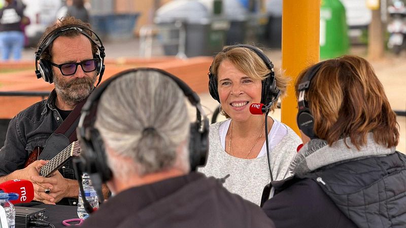 Sole Giménez: "La música ayuda a acompañar, a no olvidar" - Las mañanas de RNE | Escuchar