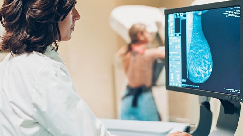 El matí de Ràdio 4 - Per què cada vegada hi ha més casos de càncer entre els joves? - El matí de Ràdio 4 | Escoltar