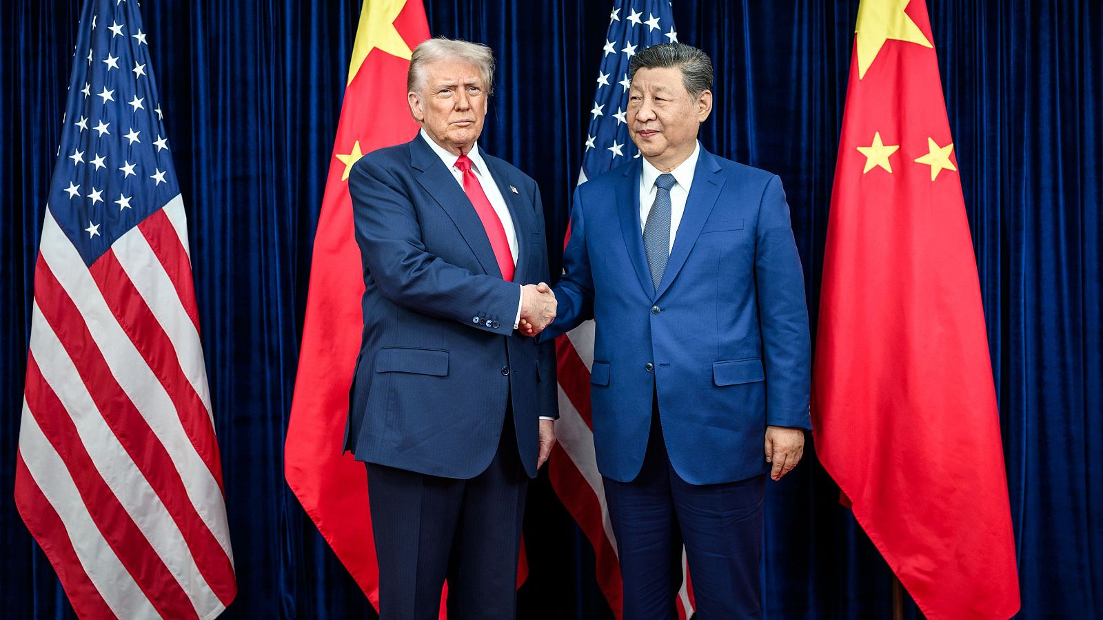 Cinco continentes - Las claves de la reunión entre Donald Trumpy Xi Jinping - Escuchar ahora
