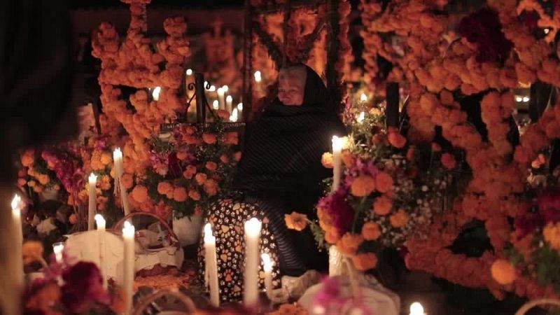 Reportajes 5 continentes - Día de Muertos: cuando la vida vence al olvido - Escuchar ahora