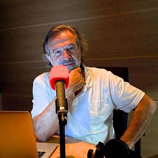 Pepe Navarro y la msica sexy