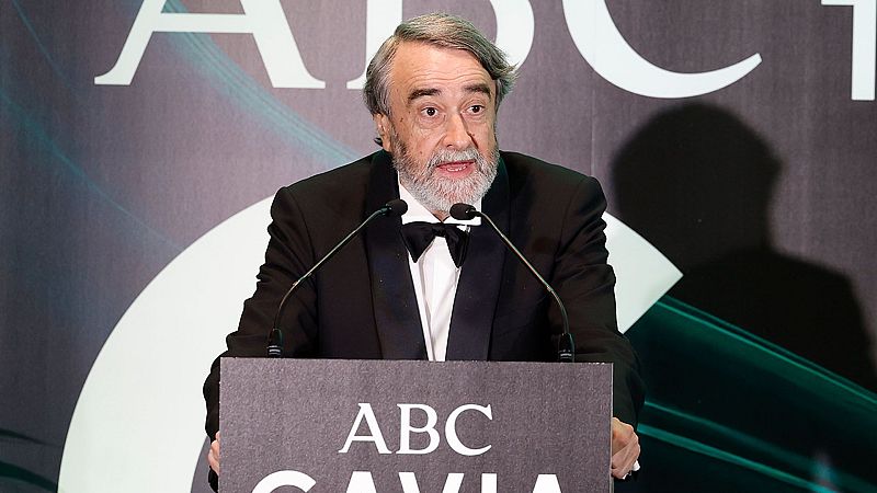 Pedro G. Cuartango. El náufrago que buscaba a Dios - Conversaciones con José María Brunet. Memoria y retos de España | Escuchar