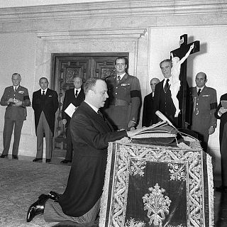 18 noviembre de 1975: Fraga Iribarne toma posiciones ante el "gran cambio"