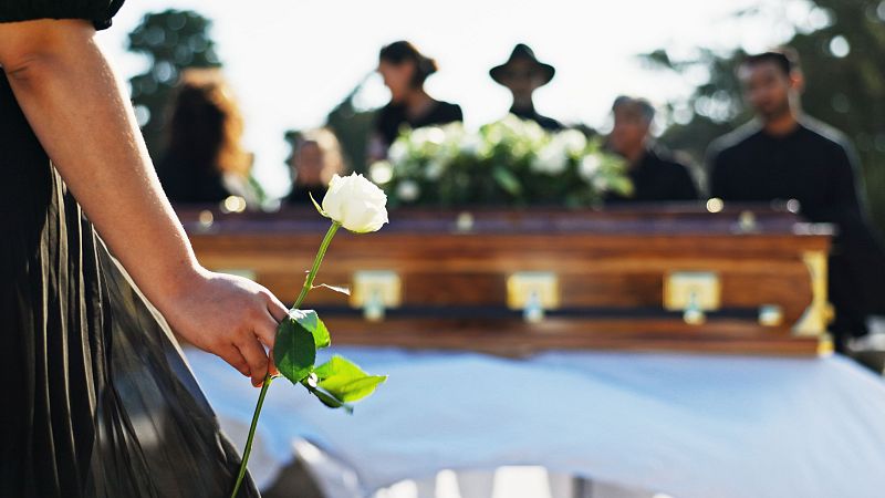 El palabrero - Exequias asequibles - 05/11/25 - Escuchar ahora