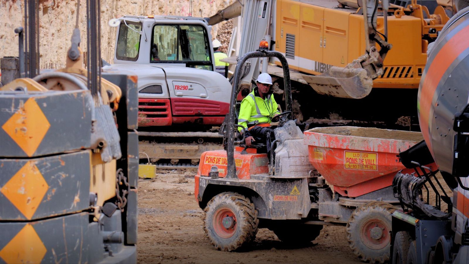 L'atur puja a Catalunya però registra rècord d'ocupació a l'octubre | Climent Sabater