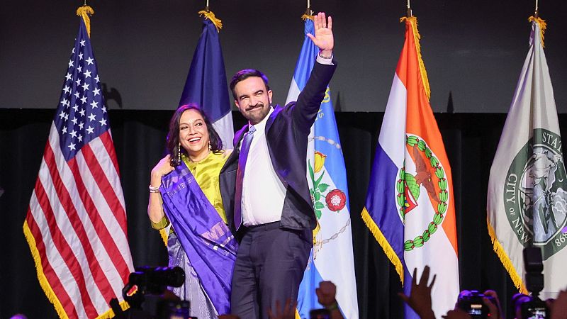 Crónica internacional -  El candidato demócrata a la alcaldía de Nueva York, Zohran Mamdani, gana las elecciones locales con más del 50 por ciento de los votos - Escuchar ahora