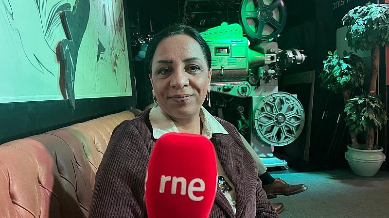 Cinco continentes - Roya Sadat, la voz de las afganas - Escuchar ahora