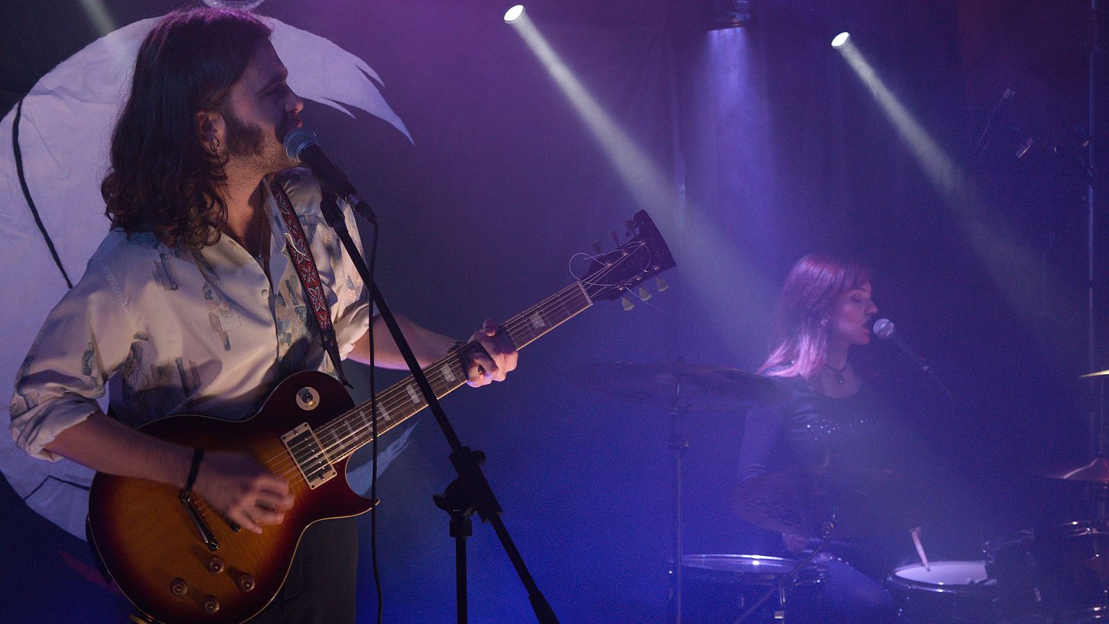 El talento de las bandas underground en la escena musical - Reportajes RNE | Escuchar