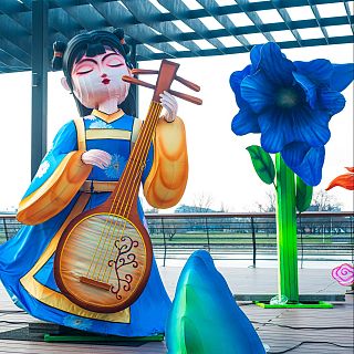 La giganta y la flor