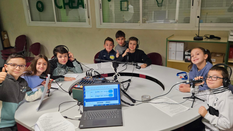 Info 5 Todo Noticias - CEIP Nuestra Señora del Consuelo, en Yuncos - 21/11/25 - Escuchar ahora