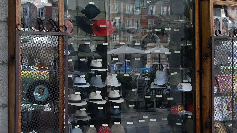 Ruta por los comercios y negocios centenarios de Madrid - En clave Turismo | Escuchar